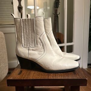 Crown Vintage White Leather Western Chelsea Boots
